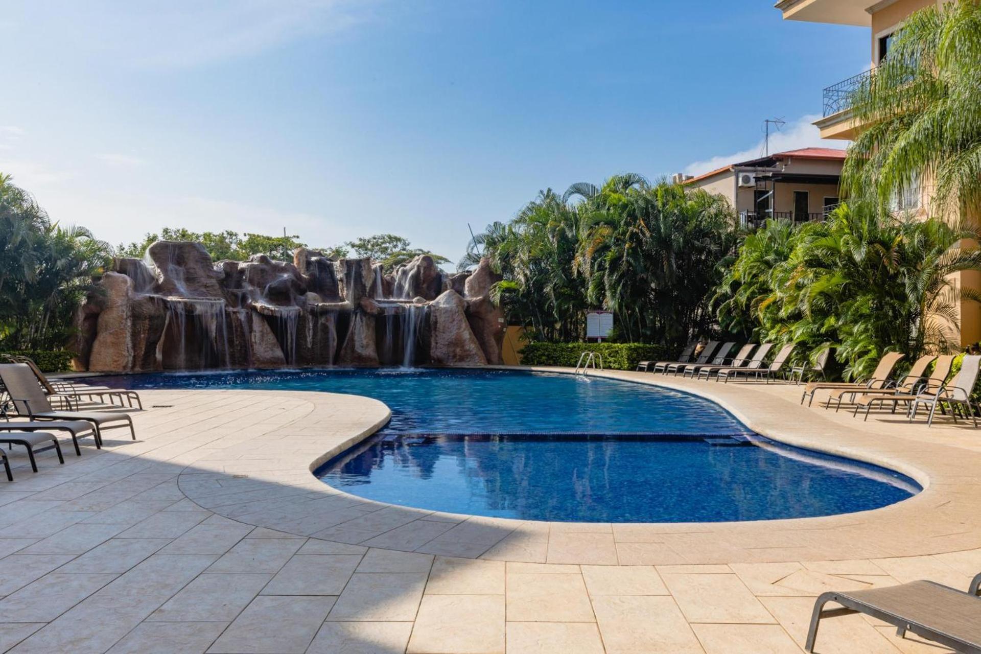 Sunrise 6- Ocean View 2 Bedroom Condo, Steps To The Beach Tamarindo Exterior photo